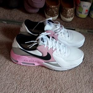 Nike Air Max Sneakers